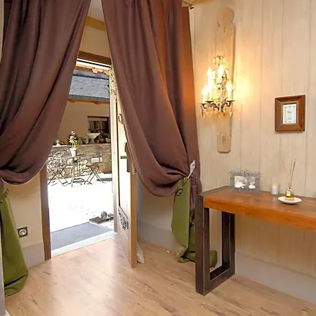 Hotel Plaza 2*