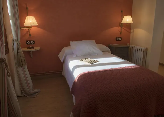 Plaza Hotel Castejón de Sos